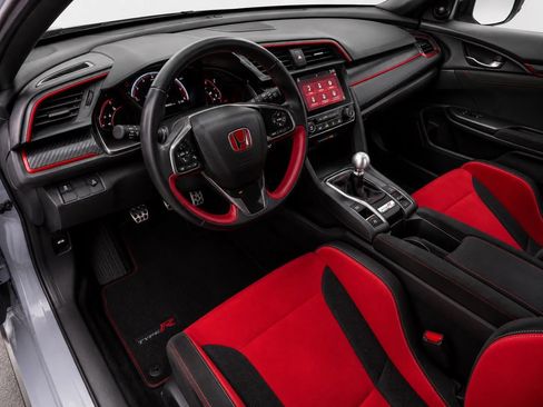 Used 2019 Honda Civic Type R image 9