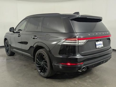 Used 2025 Lincoln Aviator Reserve w/ Jet Appearance Package image 6