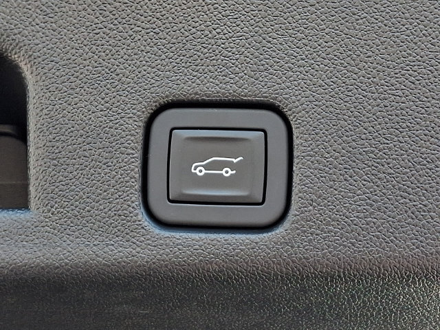 Used 2026 Chevrolet Traverse RS AWD/4WD image 31