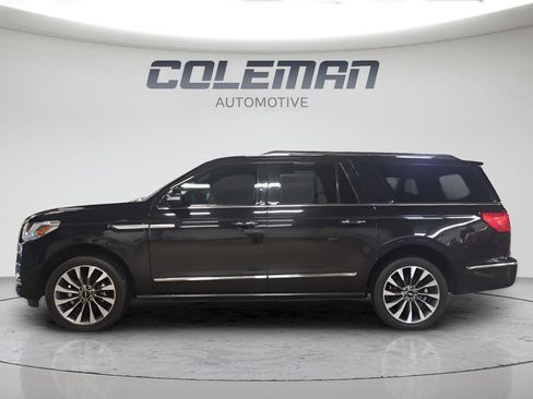 Used 2021 Lincoln Navigator L Reserve image 2