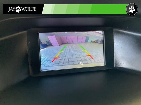 Used 2015 Ford Focus SE FWD image 16