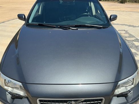 Used 2005 Volvo S60 R AWD/4WD image 4