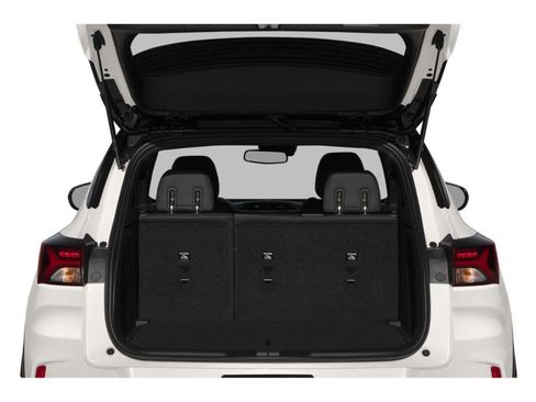 Used 2022 Chevrolet TrailBlazer RS w/ Sun and Liftgate Package image 6