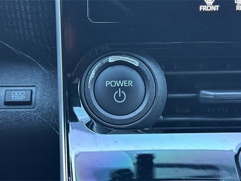 Used 2023 Subaru Solterra AWD image 26