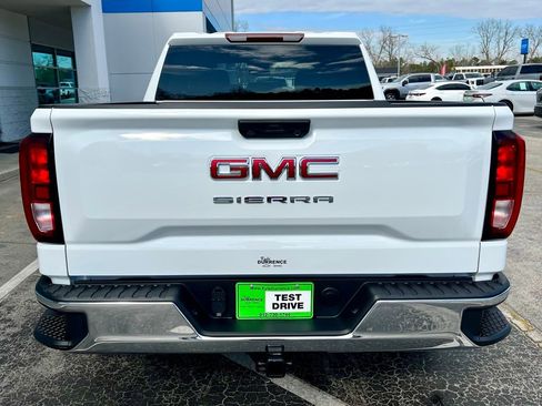 New 2026 GMC Sierra 1500 Pro image 5