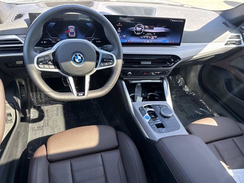 Certified 2025 BMW i4 eDrive40 RWD image 7