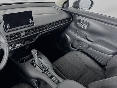 Certified 2023 Honda HR-V LX image 21