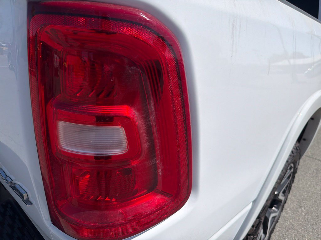 Used 2025 RAM 1500 Laramie AWD/4WD image 6