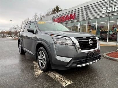 Certified 2024 Nissan Pathfinder SL