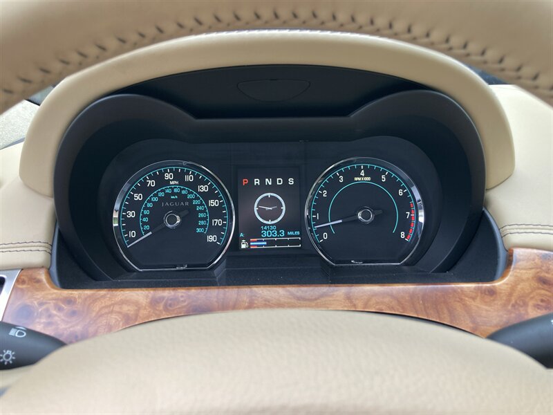 Used 2012 Jaguar XK Convertible RWD image 22