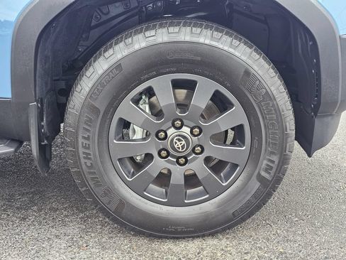 Used 2025 Toyota Land Cruiser w/ Premium Package AWD/4WD image 9