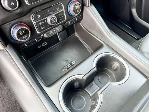 Used 2024 Chevrolet Tahoe LT image 23