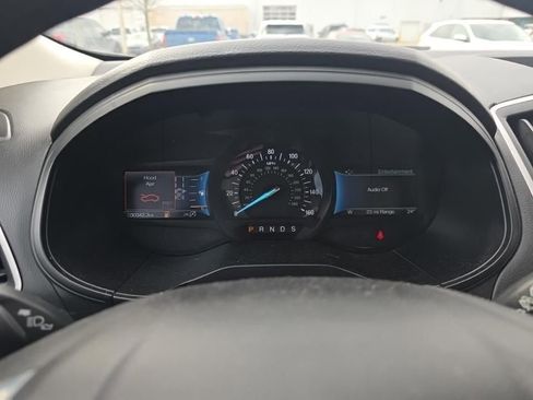 Used 2022 Ford Edge SEL w/ Convenience Package image 6