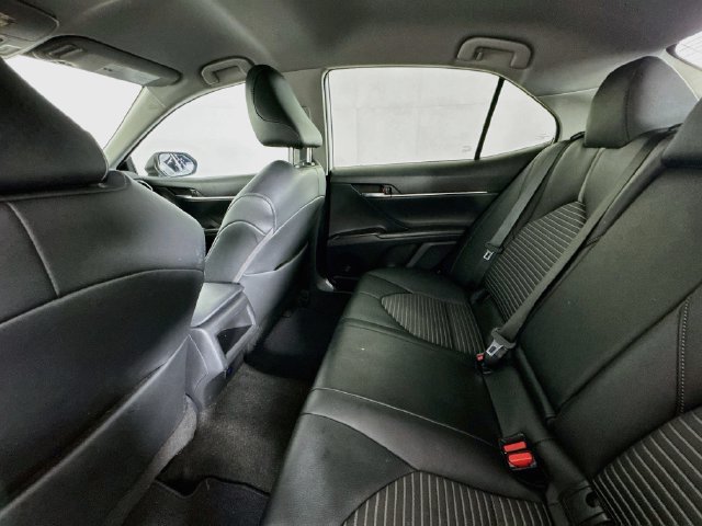 Used 2023 Toyota Camry SE FWD image 21