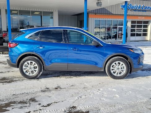 Used 2023 Ford Escape Active image 5