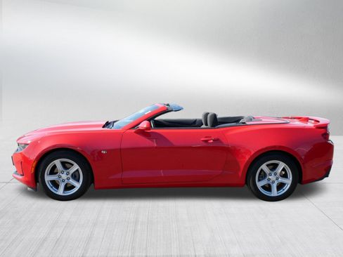 Used 2022 Chevrolet Camaro LT image 4