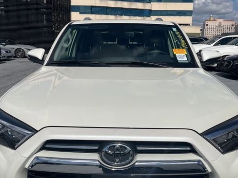 Used 2023 Toyota 4Runner Limited image 15