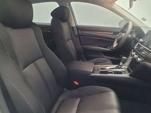 Used 2020 Honda Accord EX image 21