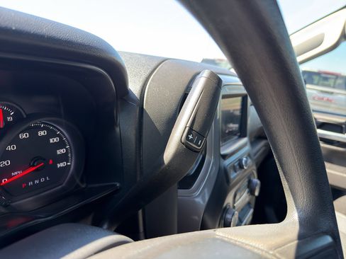Used 2019 Chevrolet Silverado 1500 Custom AWD/4WD image 9