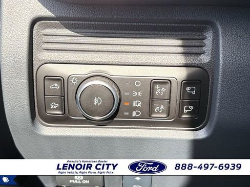New 2026 Ford F250 Lariat w/ Black Appearance Package AWD/4WD image 19