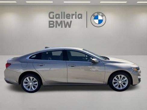 Used 2025 Chevrolet Malibu LT FWD image 7