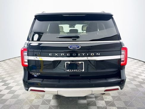 Used 2024 Ford Expedition Limited RWD image 4