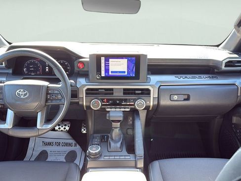Used 2024 Toyota Tacoma TRD Sport AWD/4WD image 13