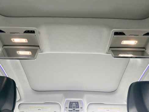 Used 2022 Audi S8 image 15