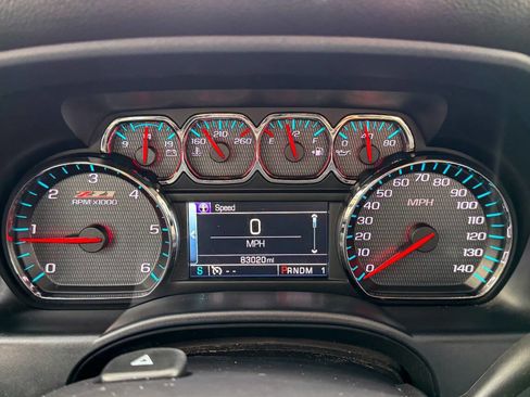 Used 2016 Chevrolet Silverado 2500 LT w/ Midnight Edition image 28