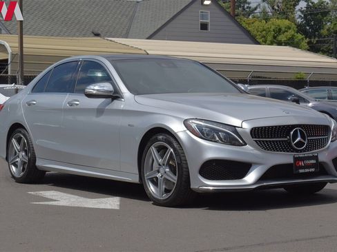 Used 2015 Mercedes-Benz C 300 4MATIC Sedan image 1