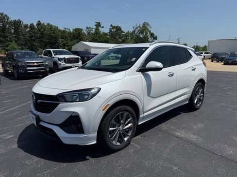 Certified 2022 Buick Encore GX Select w/ Sport Touring Package AWD/4WD image 3