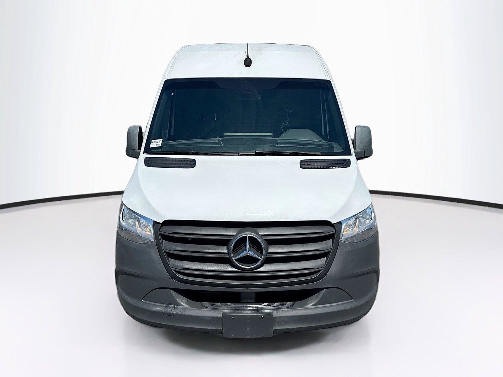 Used 2020 Mercedes-Benz Sprinter 2500 w/ Driver Convenience Package image 20