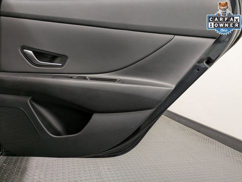 Used 2023 Hyundai Elantra SEL w/ Convenience Package image 26