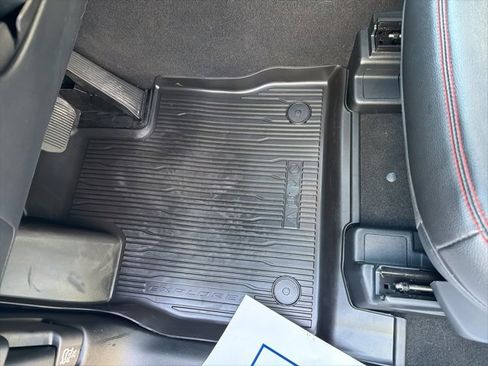 Used 2023 Ford Explorer ST-Line w/ Class IV Trailer Tow Package image 12