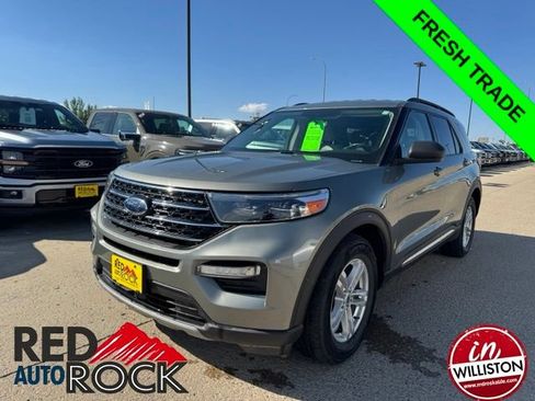 Used 2020 Ford Explorer XLT w/ Equipment Group 202A AWD/4WD image 1