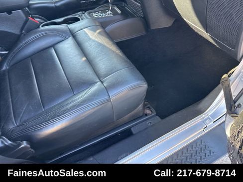 Used 2012 Jeep Wrangler Sahara w/ Dual Top Group image 80