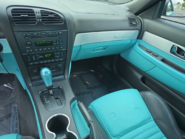 Used 2002 Ford Thunderbird RWD image 12