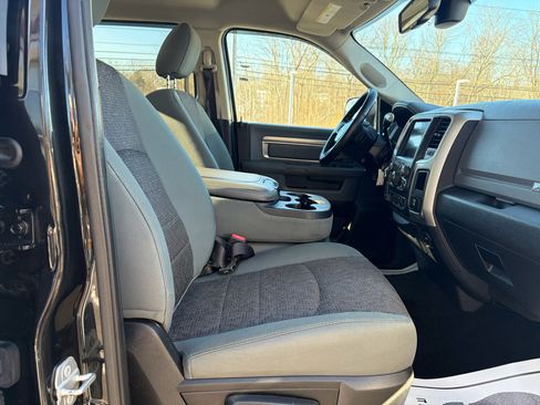 Used 2016 RAM 3500 Big Horn image 48