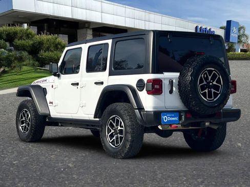 Used 2024 Jeep Wrangler Unlimited Rubicon image 6