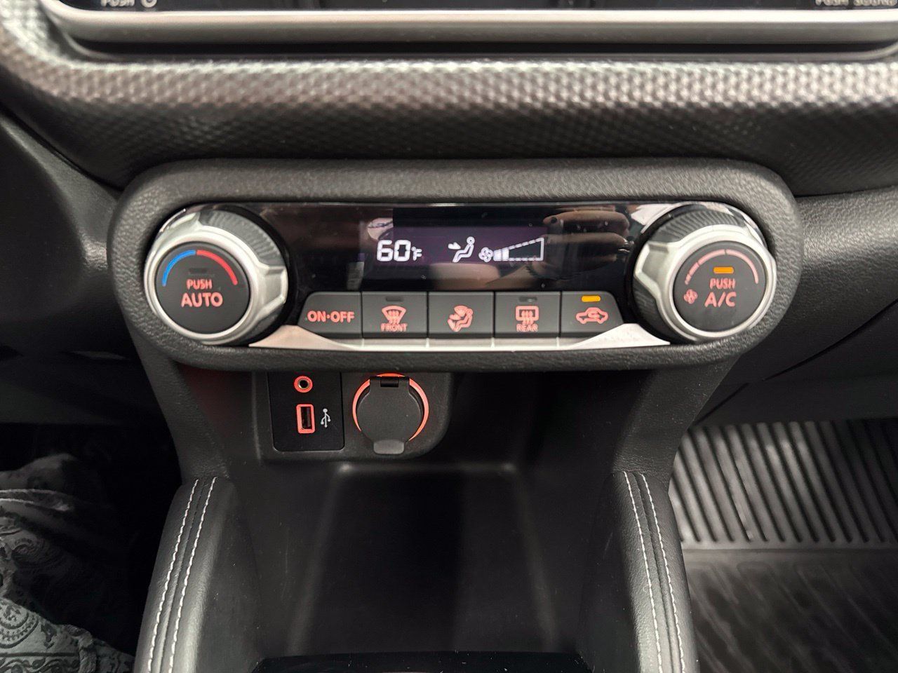 Used 2018 Nissan Kicks SV w/ Exterior Package FWD image 24