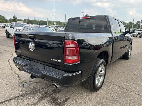 Used 2022 RAM 1500 Big Horn AWD/4WD image 5