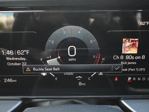 New 2026 GMC Terrain AT4 w/ LPO, Floor Liner Package image 32