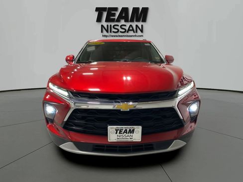 Used 2024 Chevrolet Blazer LT w/ Convenience Package image 2