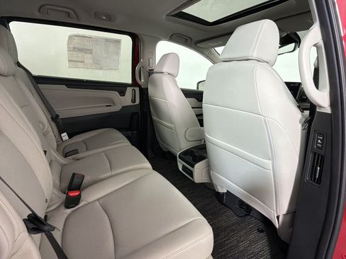 New 2026 Honda Odyssey EX-L image 29
