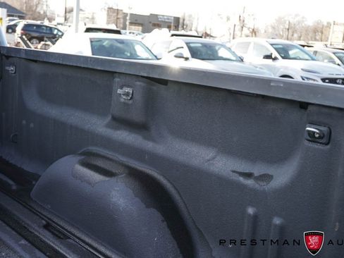 Used 2019 GMC Sierra 1500 SLE w/ Suspension Package, Off-Road image 12