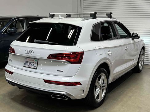 Used 2021 Audi Q5 e Premium w/ Convenience Package AWD/4WD image 15