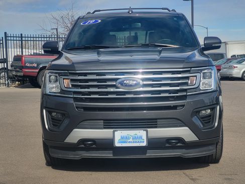 Used 2019 Ford Expedition XLT w/ Equipment Group 202A image 2