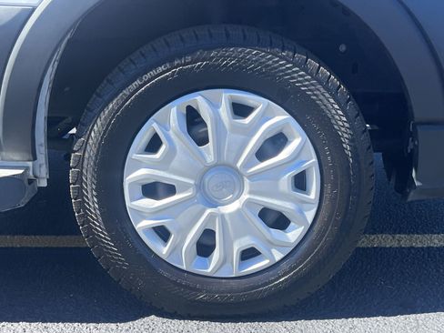 Used 2024 Ford Transit 250 Low Roof w/ Exterior Upgrade Package image 30