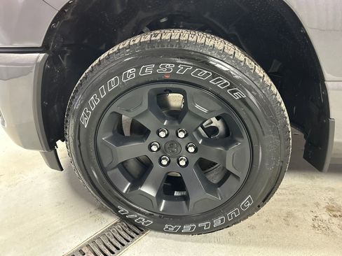 New 2026 RAM 1500 4x4 Crew Cab image 9