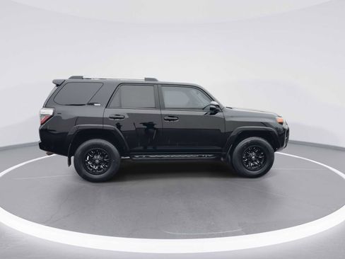 Certified 2020 Toyota 4Runner SR5 Premium image 9